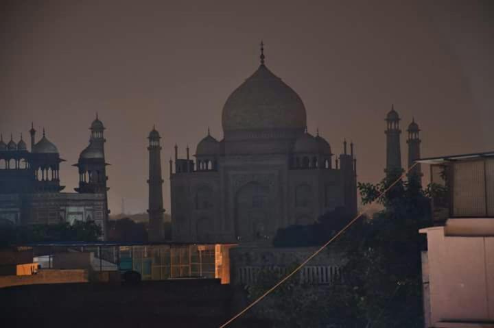 Hotel Sai Palace Walking Distance From Taj Mahal--View Of Taj Mahal Agra  Extérieur photo